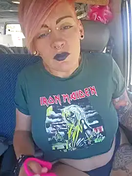 PinkTheHawk online show from 01.14.25