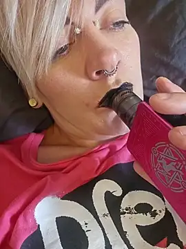 PinkTheHawk online show from 01.25.25