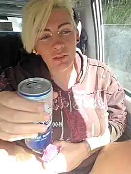 PinkTheHawk online show from 03.20.25