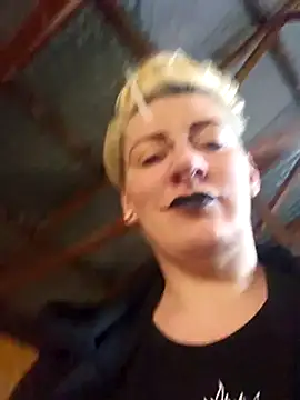 PinkTheHawk online show from 12.03.25