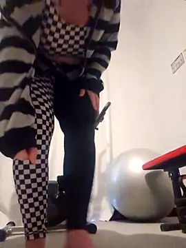 PinkTheHawk online show from 02.22.26