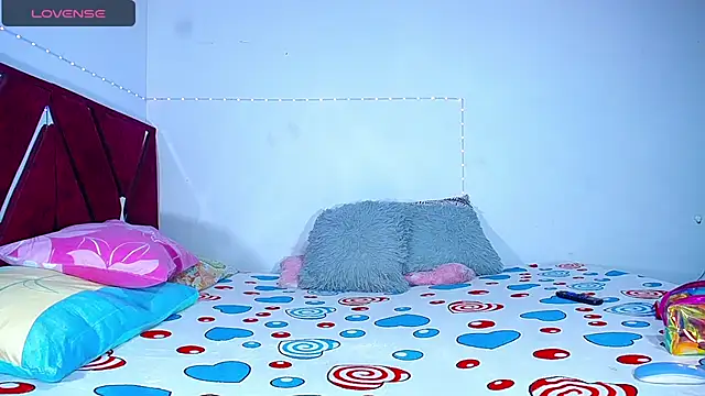 DanisaBrown online show from 12.14.24