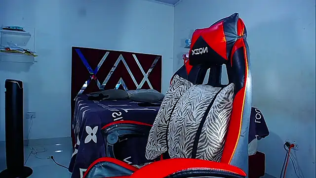 DanisaBrown online show from 04.18.26