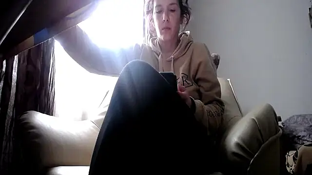 SexxyLety online show from 04.18.26