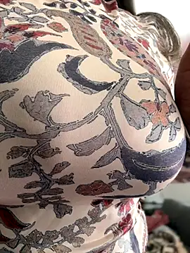 emma tour online show from 11.15.25