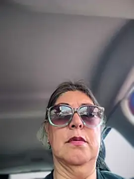 Snapshot of emma_tour chatting on 02.05.26 emma tour online show from 02.05.26