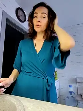 EvaXOAir online show from 12.17.24