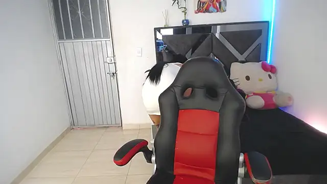 Salo hot04 online show from 02.16.25