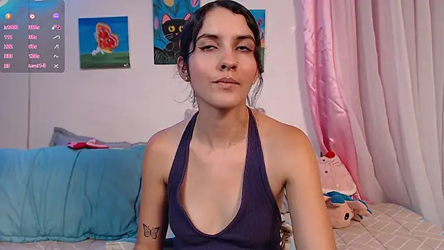 Snapshot of lailypink chatting on 12.18.24 lailypink online show from 12.18.24