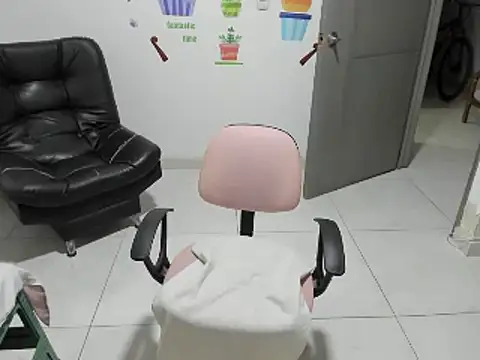 nicoledavis online show from 02.01.25