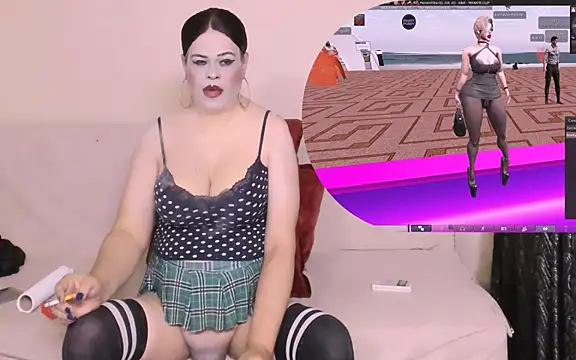 MissDirtyTina online show from 09.22.25