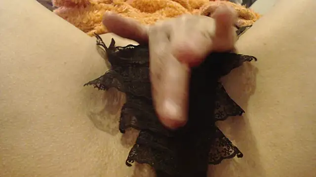 larawet online show from 12.31.24