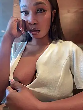   Nessa   online show from 02.23.25