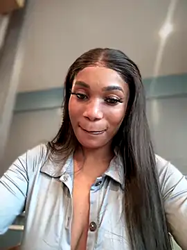   Nessa   online show from 09.28.25