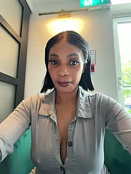   Nessa   online show from 06.20.26