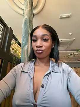   Nessa   online show from 07.17.26
