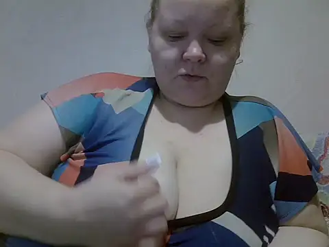 Snapshot of Jane_Kissys chatting on 12.04.25 Jane Kissys online show from 12.04.25