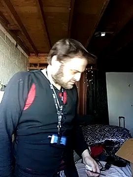 Snapshot of N8daMac chatting on 01.22.25 N8daMac online show from 01.22.25