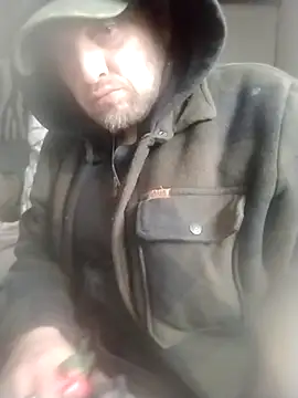 Snapshot of N8daMac chatting on 02.13.25 N8daMac online show from 02.13.25