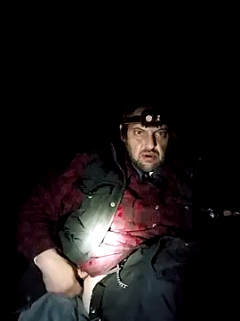 Snapshot of N8daMac chatting on 11.21.25 N8daMac online show from 11.21.25