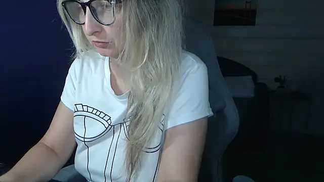 RubiLakros online show from 07.19.26