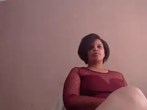 Snapshot of Lustfuleyez chatting on 01.07.25 Lustfuleyez online show from 01.07.25