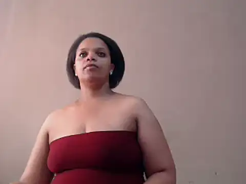 Snapshot of Lustfuleyez chatting on 01.09.25 Lustfuleyez online show from 01.09.25