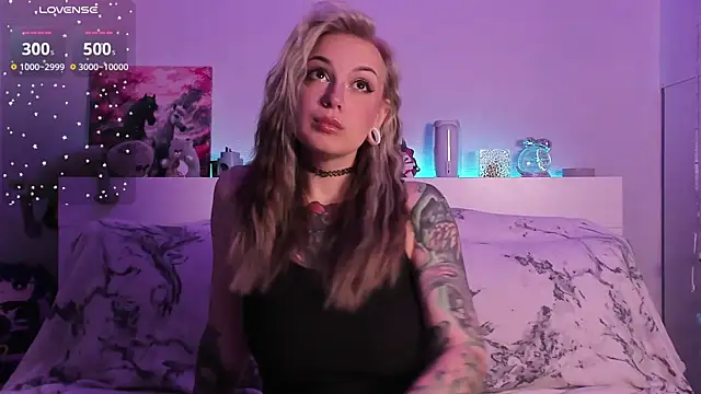 ChloeKohaku online show from 04.20.26