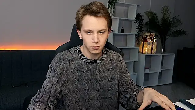 arlekincrop online show from 01.14.26