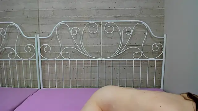 JuliaBusty online show from 03.16.25