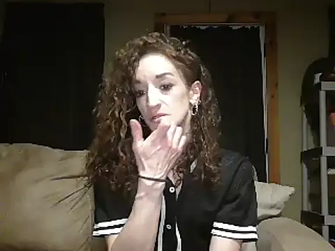 Snapshot of AshleyRain chatting on 01.31.25 AshleyRain online show from 01.31.25