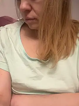 Snapshot of Susanel chatting on 01.16.25 Susanel online show from 01.16.25