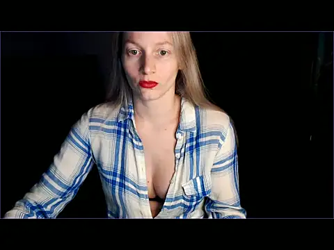 Snapshot of Shantidol chatting on 03.15.26 Shantidol online show from 03.15.26