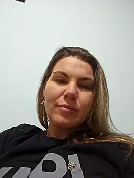 FeliciaKrige online show from 03.20.25