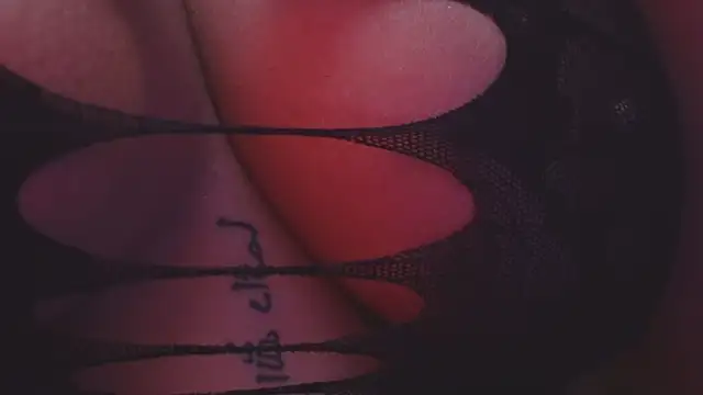 YaaraCollins online show from 12.12.24