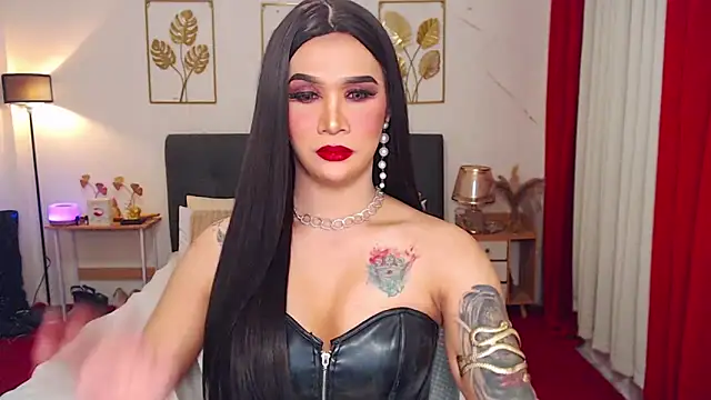 Snapshot of SeductiveLexieX chatting on 11.22.25 SeductiveLexieX online show from 11.22.25