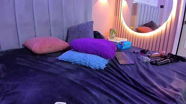 chantall1375 online show from 02.08.25