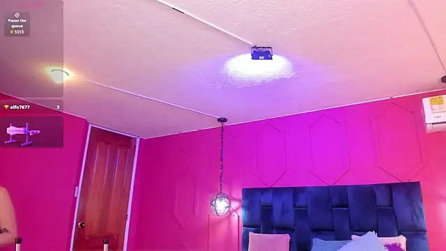 chantall1375 online show from 09.18.25