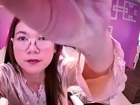 Snapshot of Sweety_Aria chatting on 01.17.25 Sweety Aria online show from 01.17.25