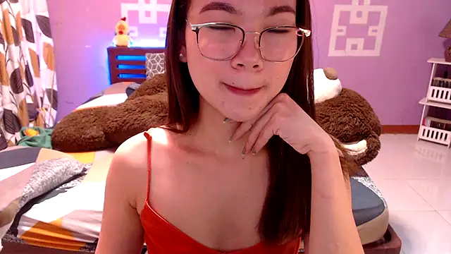 Snapshot of Sweety_Aria chatting on 10.03.25 Sweety Aria online show from 10.03.25