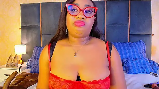 CaseyMoon online show from 10.16.25