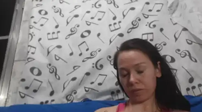 Venusluxodomme online show from 01.25.25