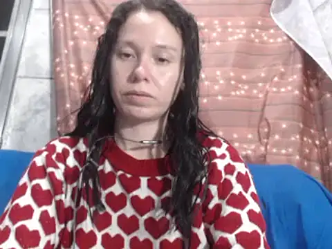 Venusluxodomme online show from 09.28.25