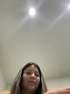 kiarafonseca  online show from 02.13.25