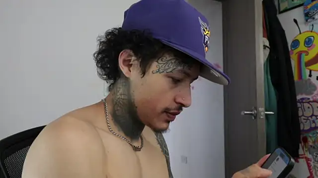 trieone online show from 09.16.25