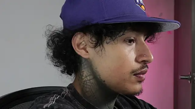 trieone online show from 04.11.26