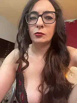 Curvy bigtitts online show from 07.04.26
