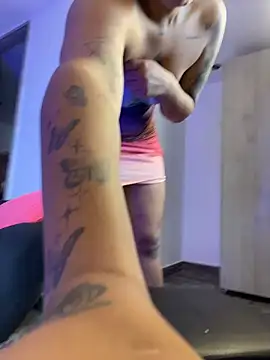 Victoria14  online show from 10.08.25