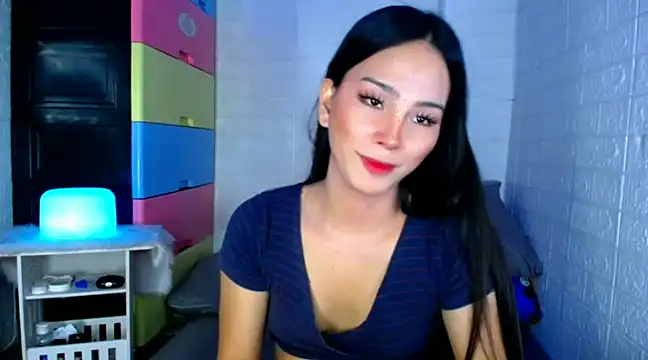 urnaughtydolly69 online show from 12.21.24