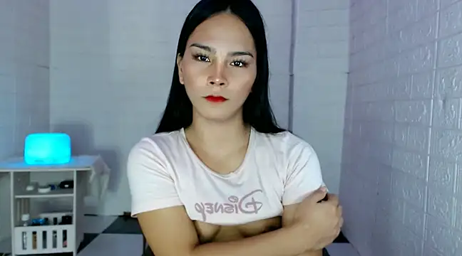 urnaughtydolly69 online show from 01.22.25